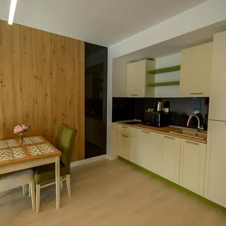 Plazza Mamaia Nord 公寓式酒店