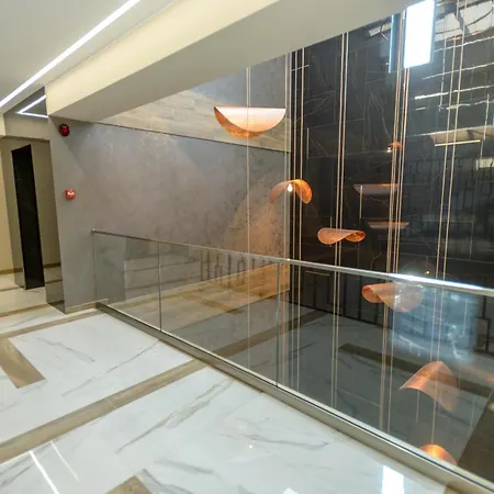 Plazza Mamaia Nord 公寓式酒店 3*