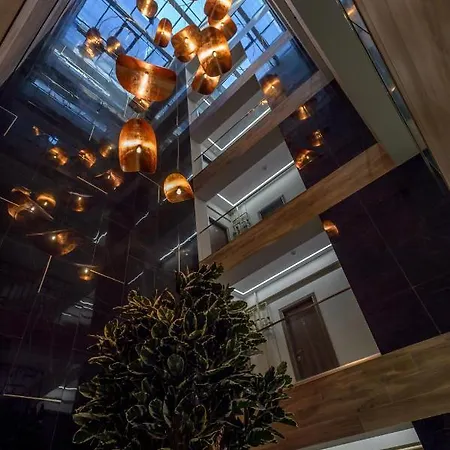 Plazza Mamaia Nord 那沃达利