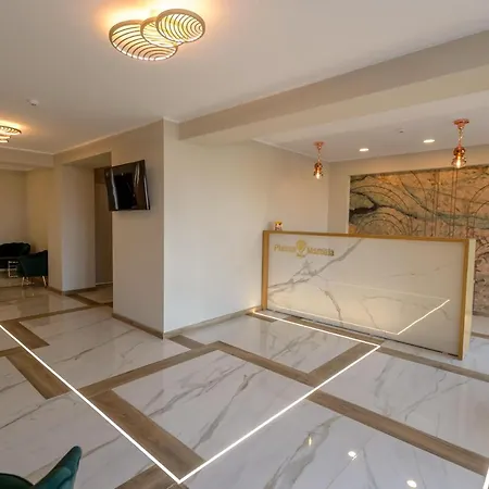 Plazza Mamaia Nord Apart-hotel 3*